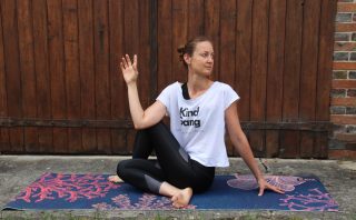 Yoga for Karuna 2019